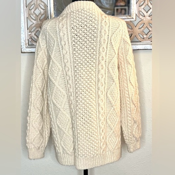 🤩 NEW LISTING! Blarney Woollen Mills Vintage Cream Cable Knit Wool Sweater Sz L - Picture 4 of 11